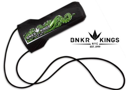 Bunker Kings Evalast barrel bag - Tentacles black